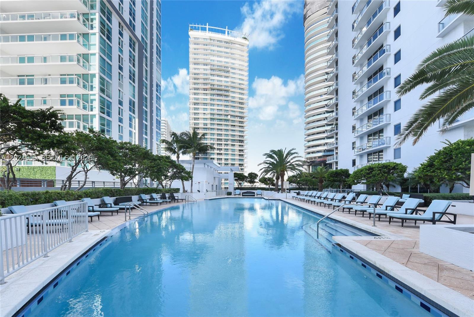 1060 Brickell Ave #1715, Miami FL 33131
