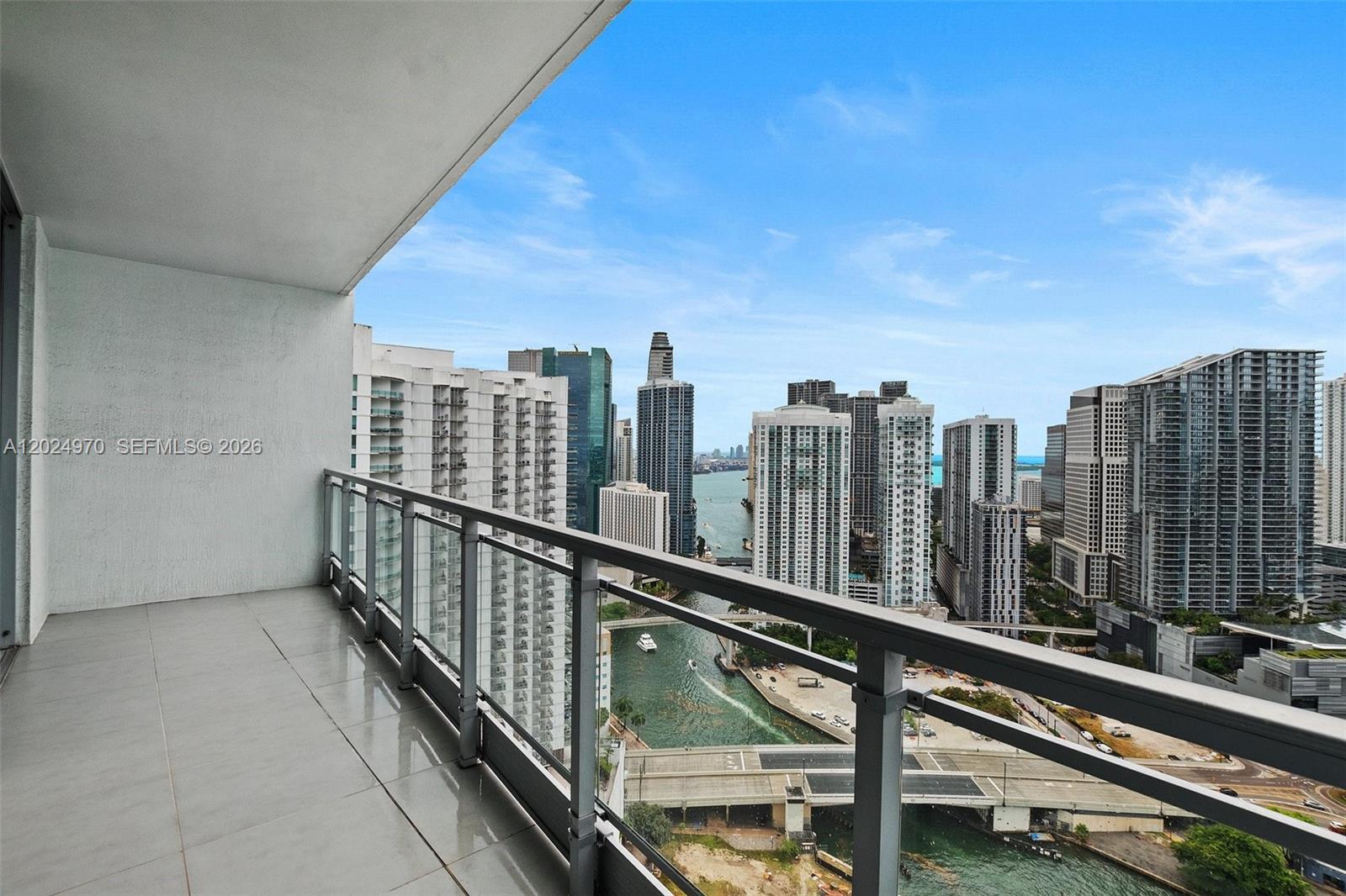 90 SW 3rd St #3810, Miami FL 33130