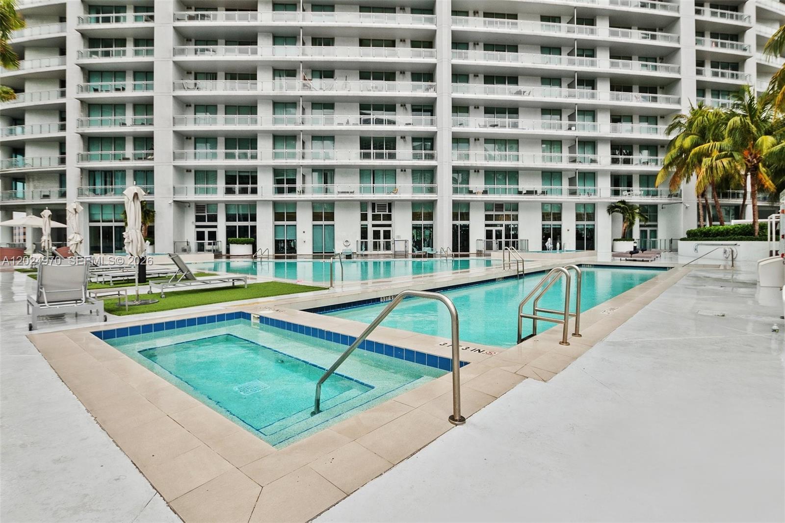 90 SW 3rd St #3810, Miami FL 33130