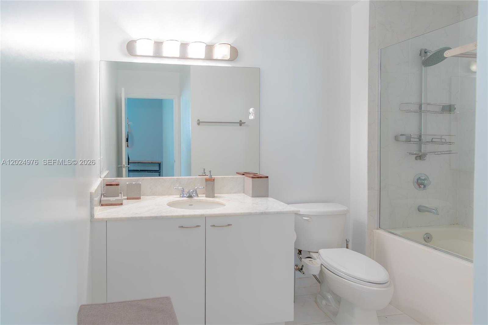 133 NE 2nd Ave #3002, Miami FL 33132