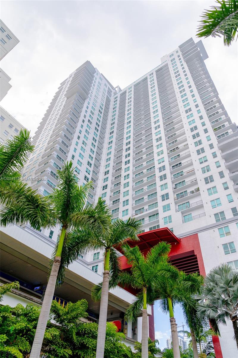 133 NE 2nd Ave #3002, Miami FL 33132