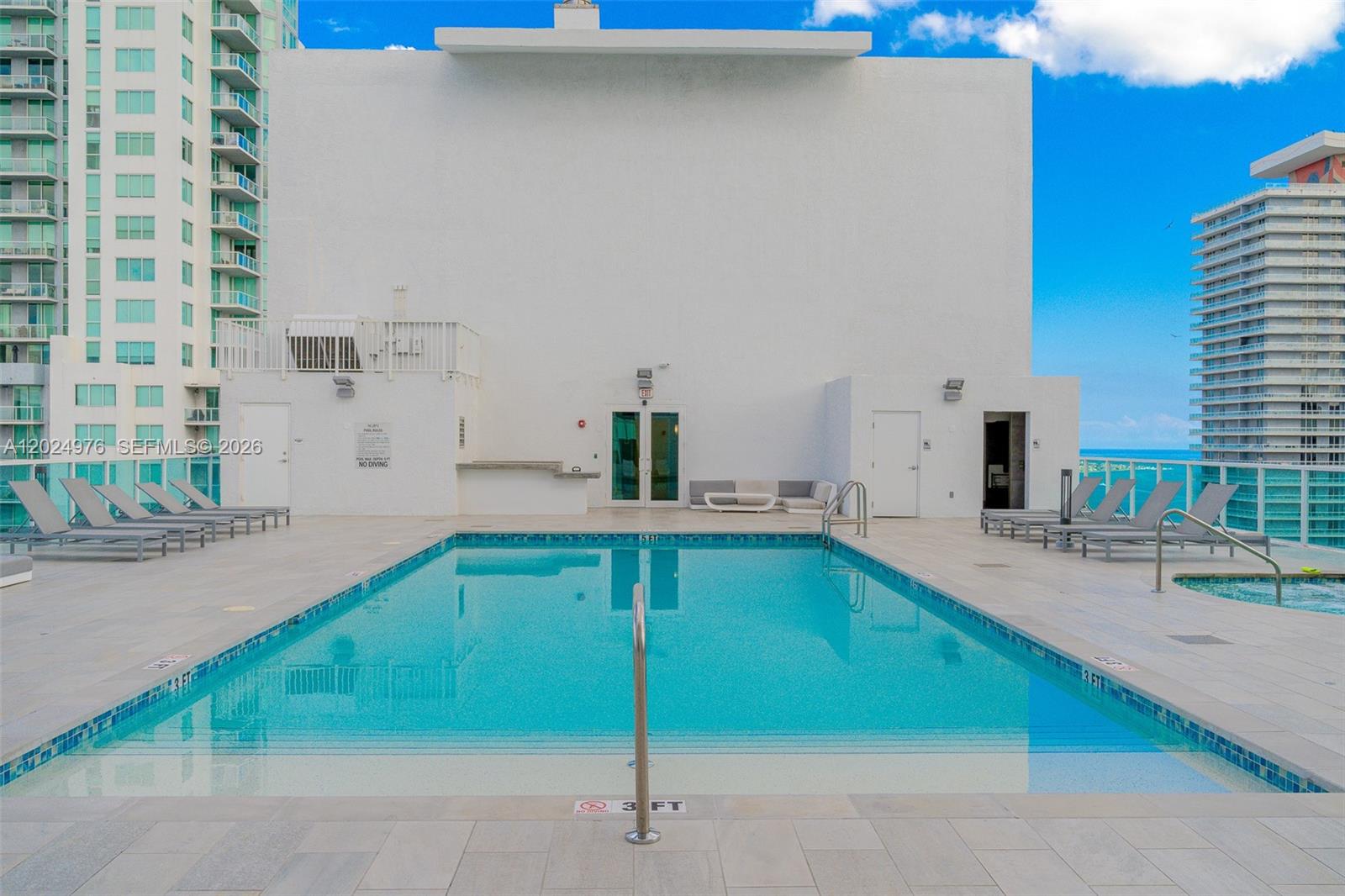 133 NE 2nd Ave #3002, Miami FL 33132