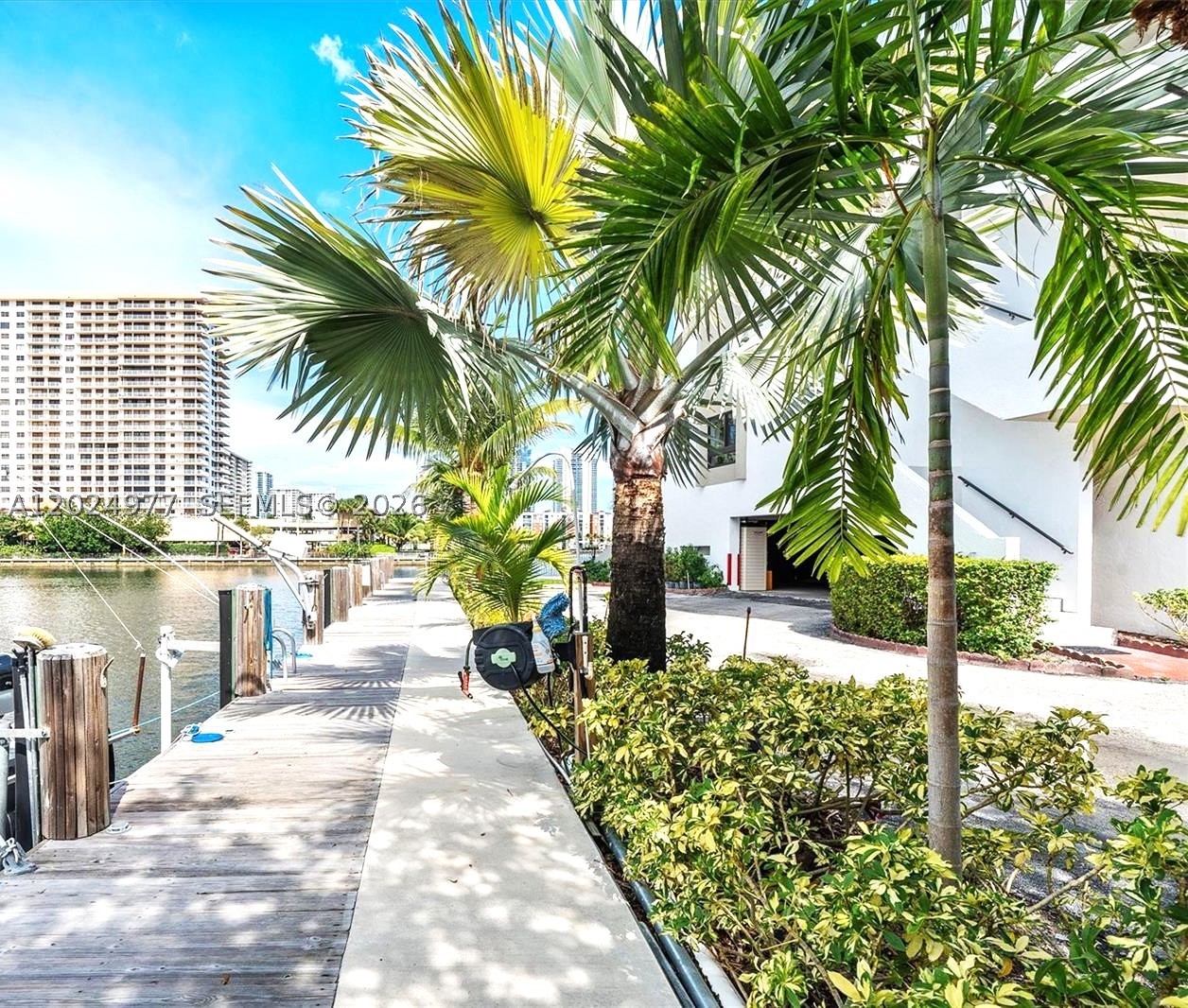 4000 NE 168th St #107A, North Miami Beach FL 33160