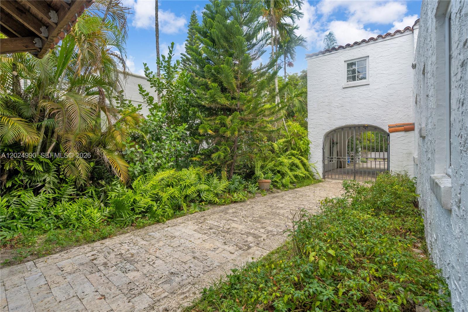 1119 Lisbon St, Coral Gables FL 33134