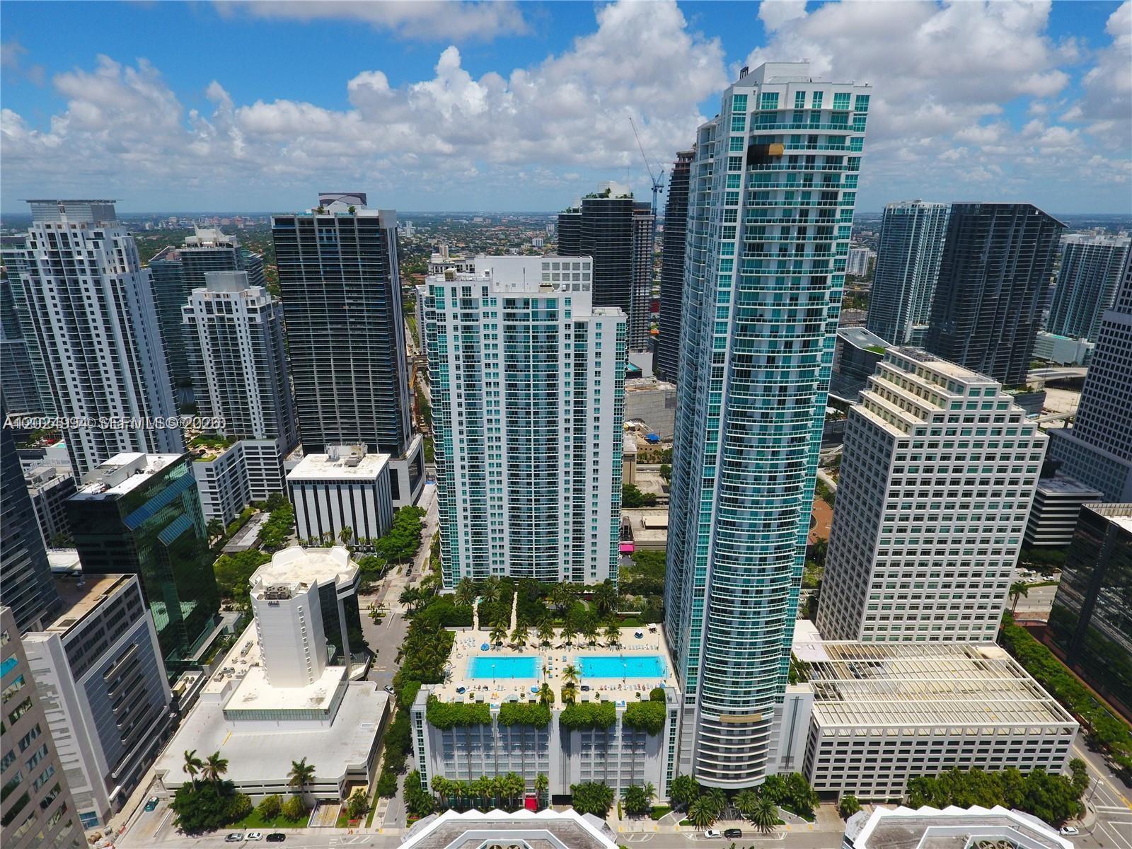 950 Brickell Bay Dr #1911, Miami FL 33131