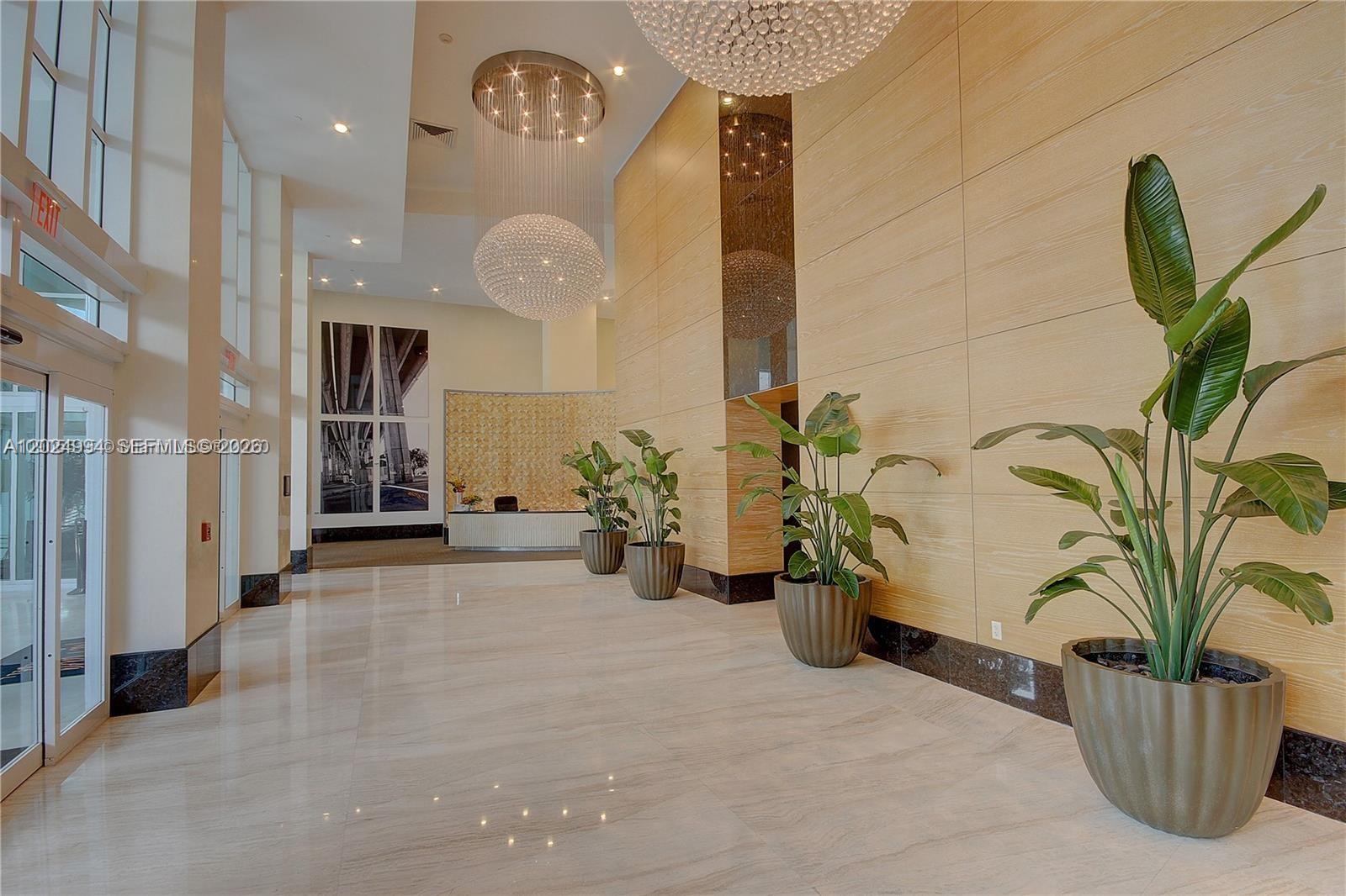 950 Brickell Bay Dr #1911, Miami FL 33131