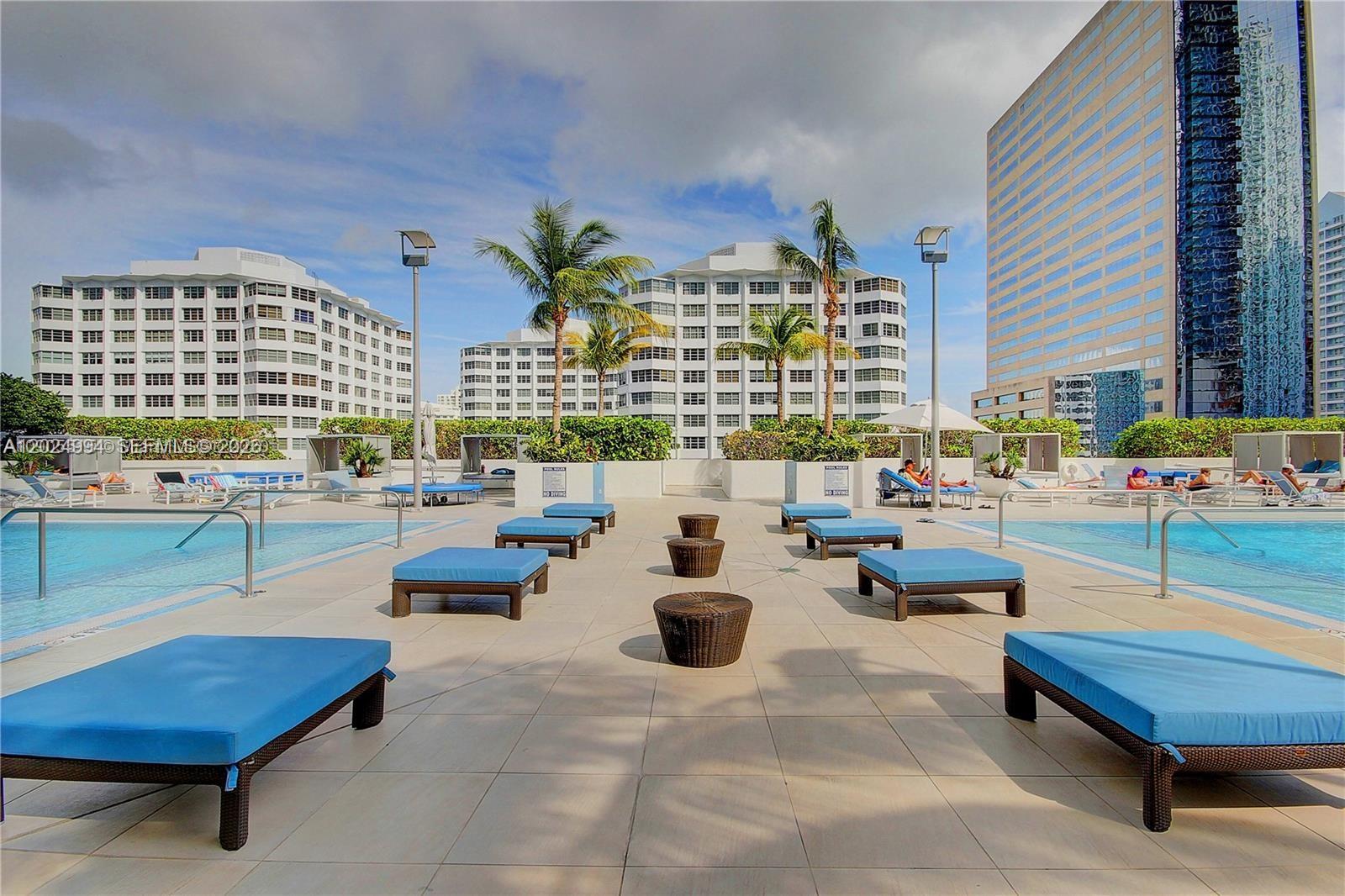 950 Brickell Bay Dr #1911, Miami FL 33131
