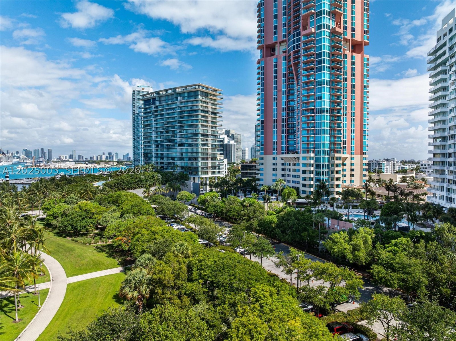 300 S Pointe Dr #1001, Miami Beach FL 33139