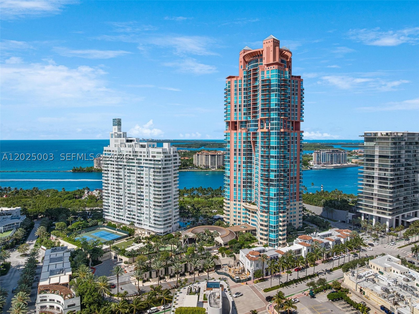 300 S Pointe Dr #1001, Miami Beach FL 33139