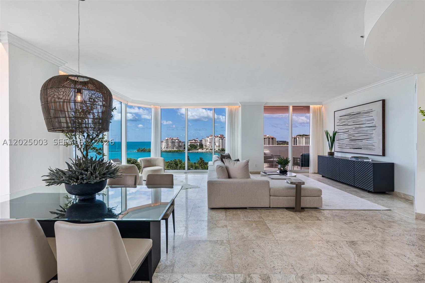 300 S Pointe Dr #1001, Miami Beach FL 33139