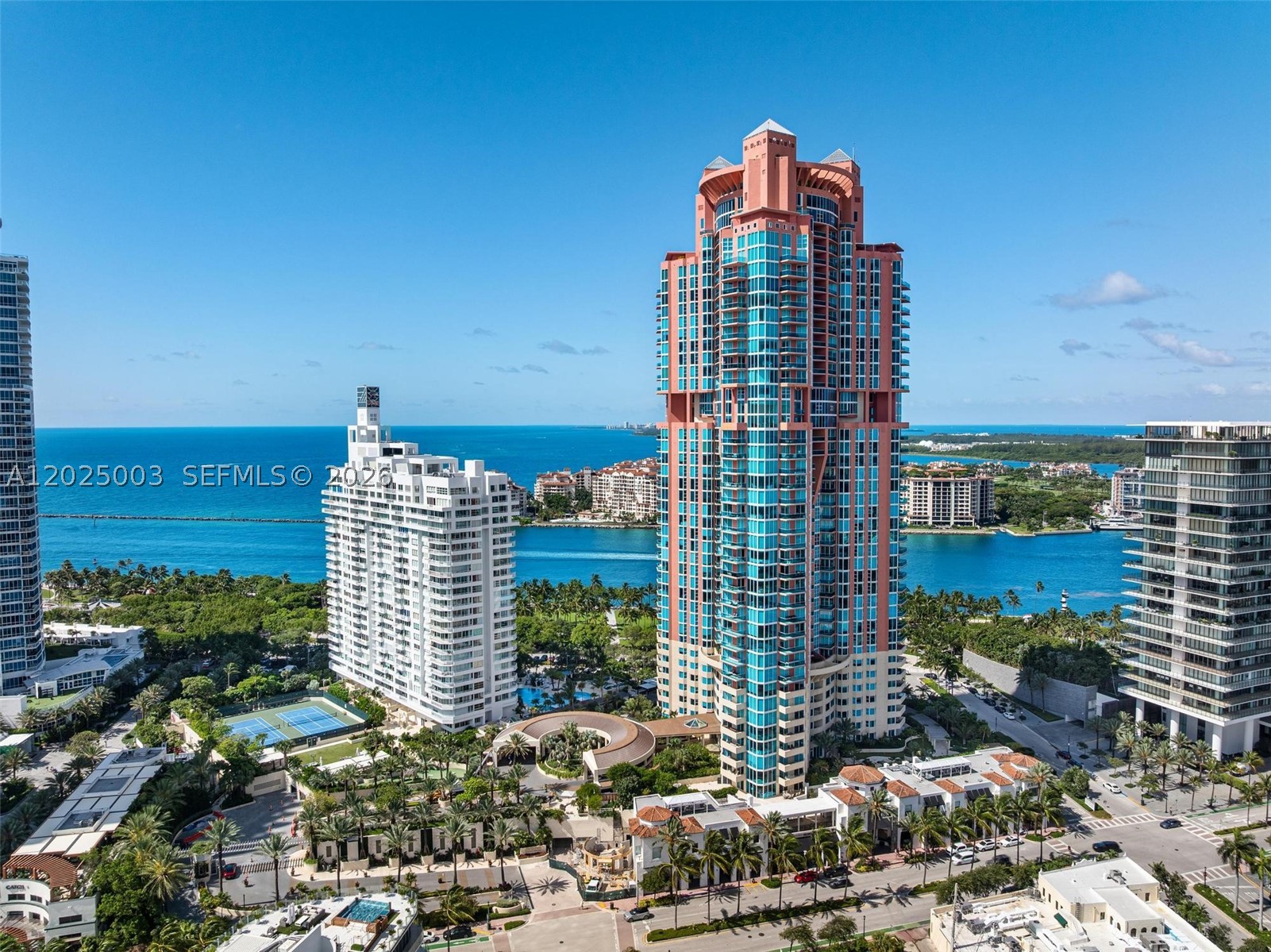300 S Pointe Dr #1001, Miami Beach FL 33139