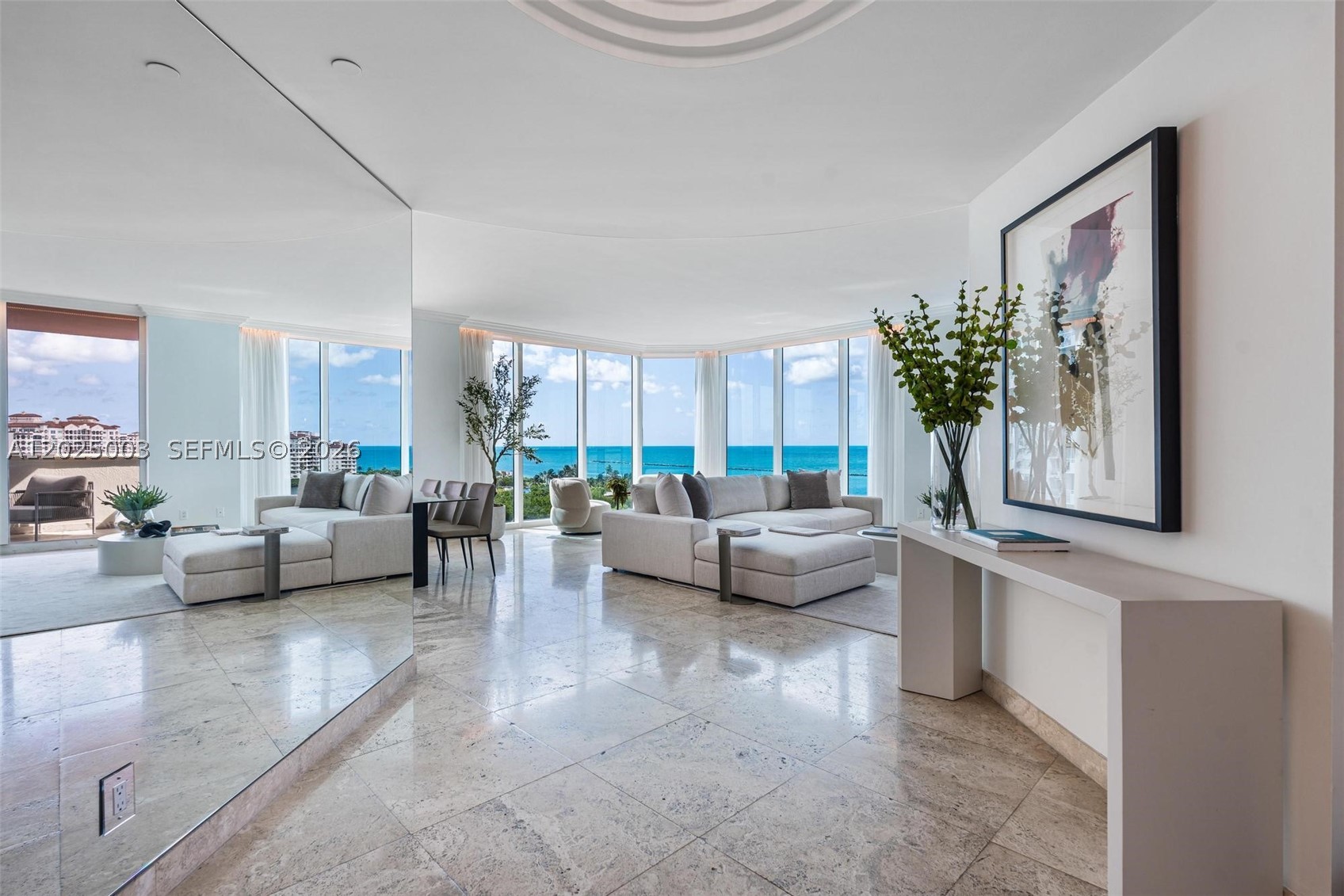 300 S Pointe Dr #1001, Miami Beach FL 33139