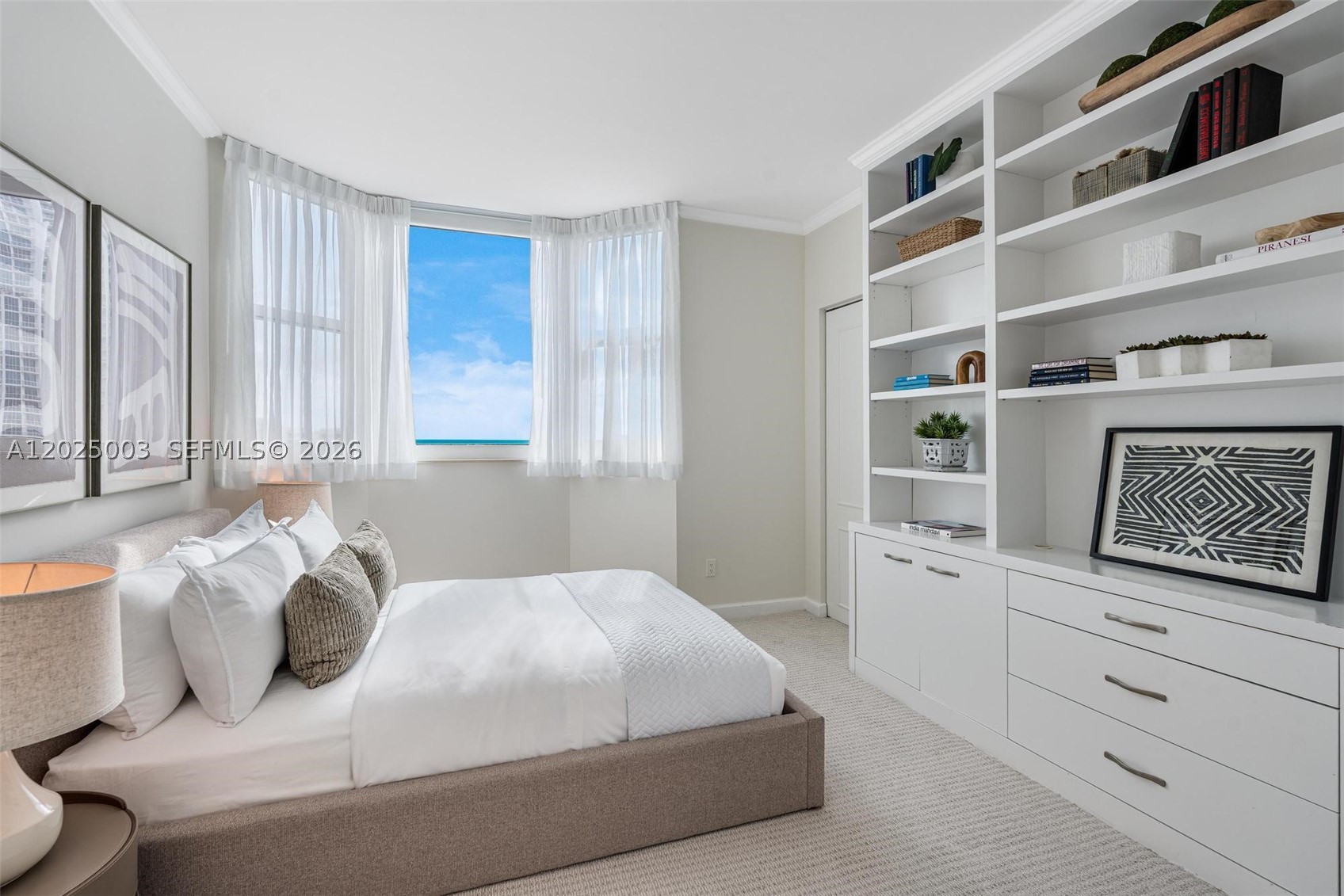 300 S Pointe Dr #1001, Miami Beach FL 33139