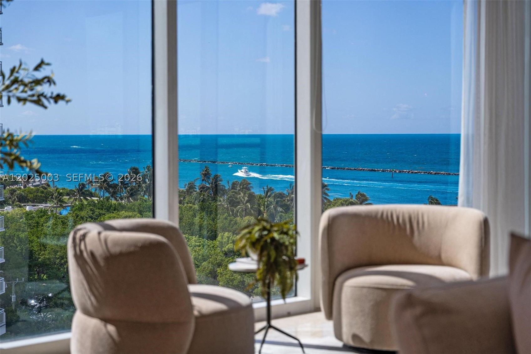 300 S Pointe Dr #1001, Miami Beach FL 33139