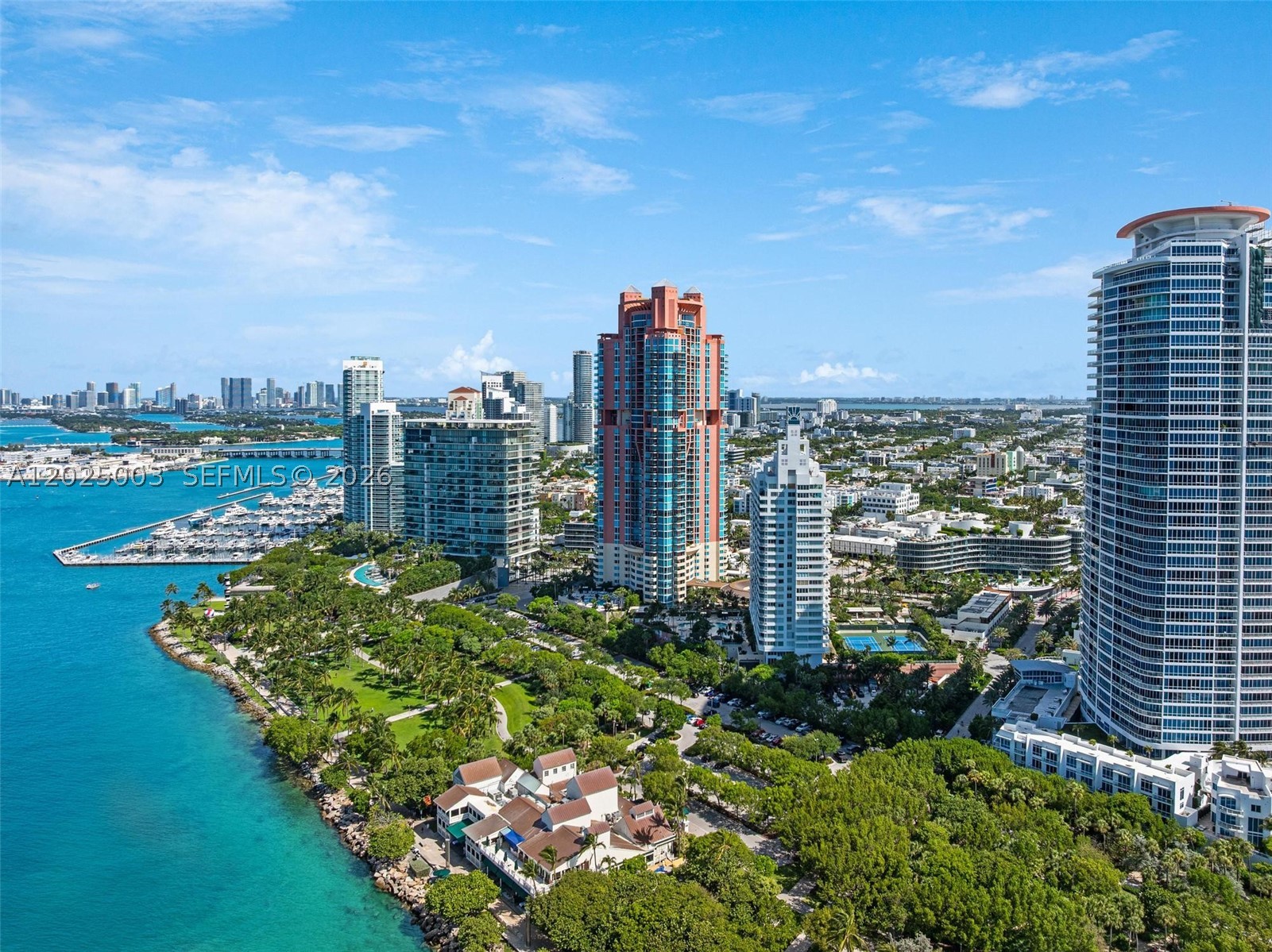 300 S Pointe Dr #1001, Miami Beach FL 33139
