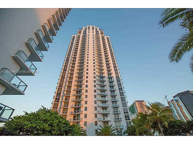 1060 Brickell Ave #2515, Miami FL 33131