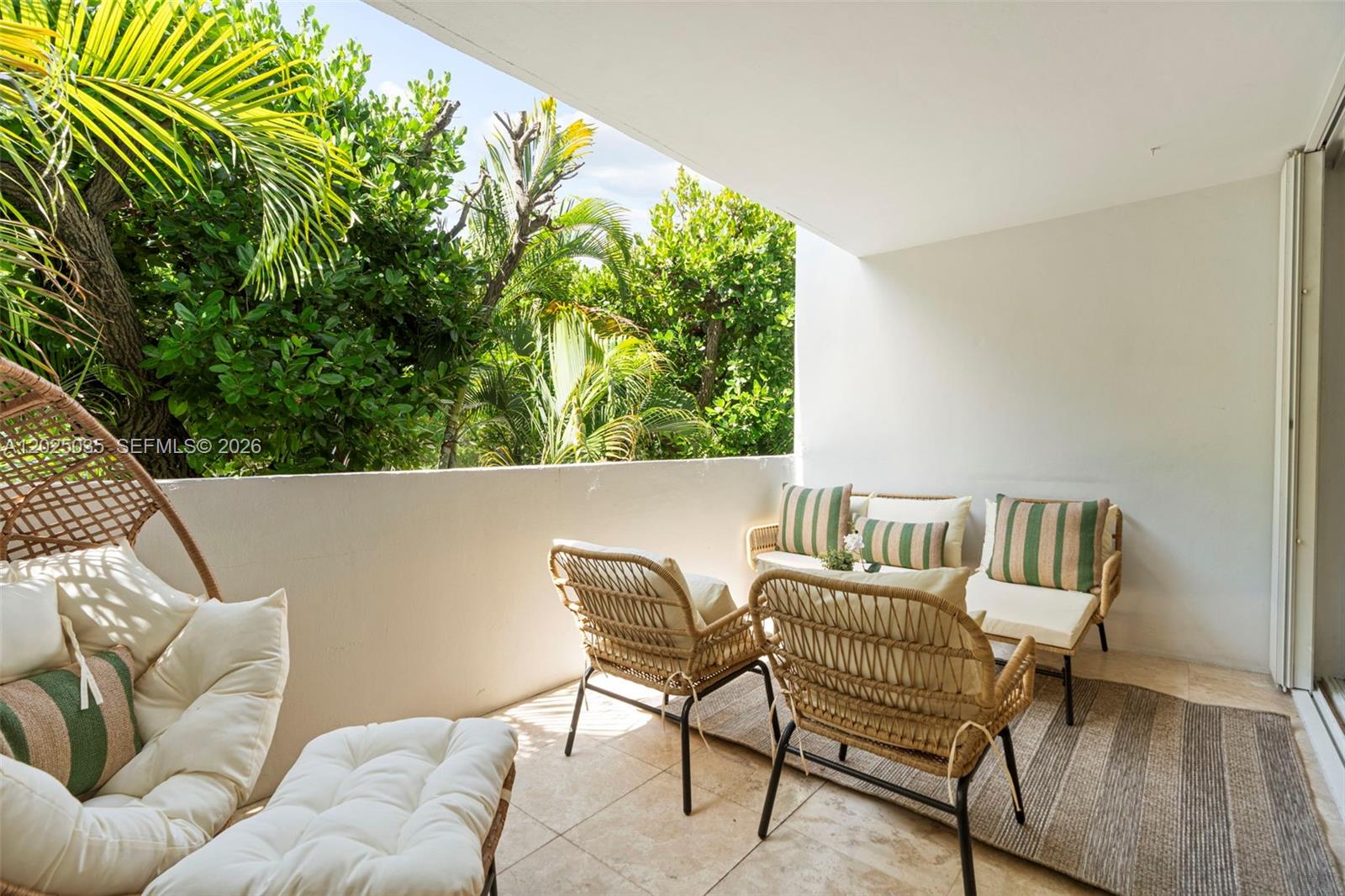 155 Ocean Lane Dr #205, Key Biscayne FL 33149