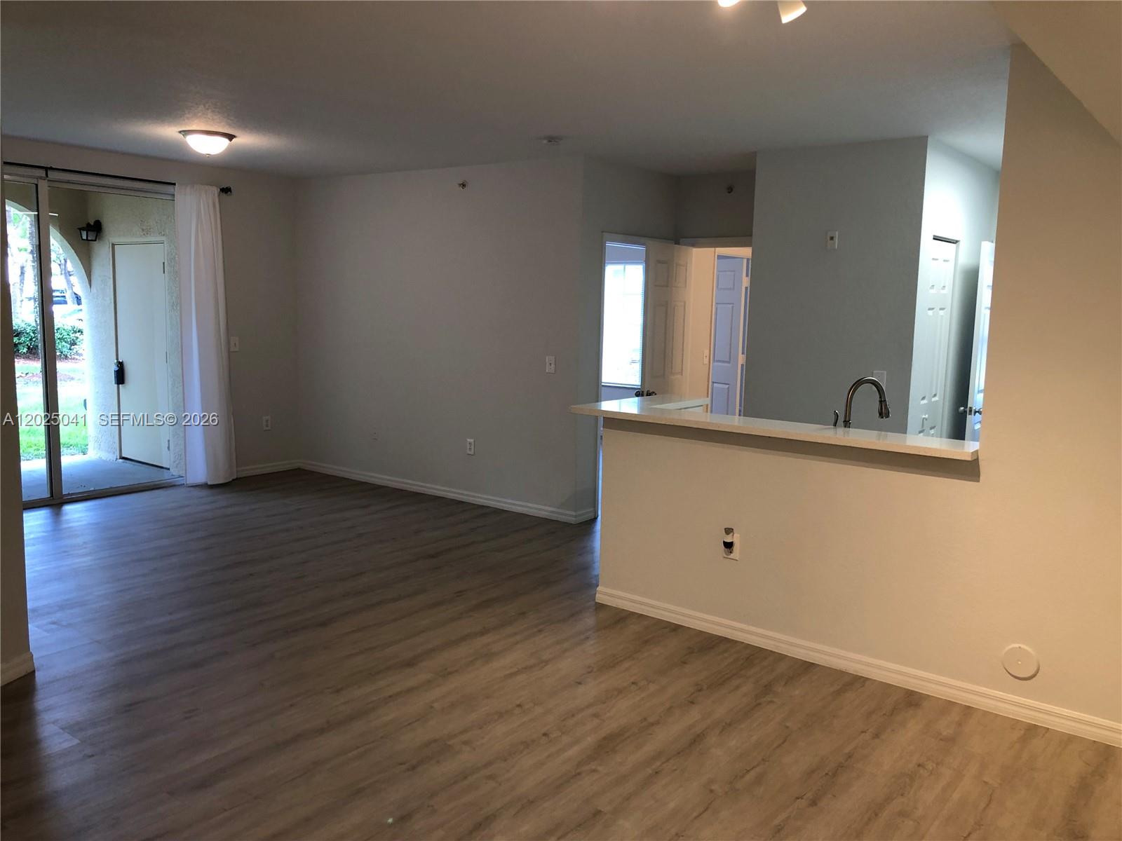 2544 Centergate Dr #108, Miramar FL 33025