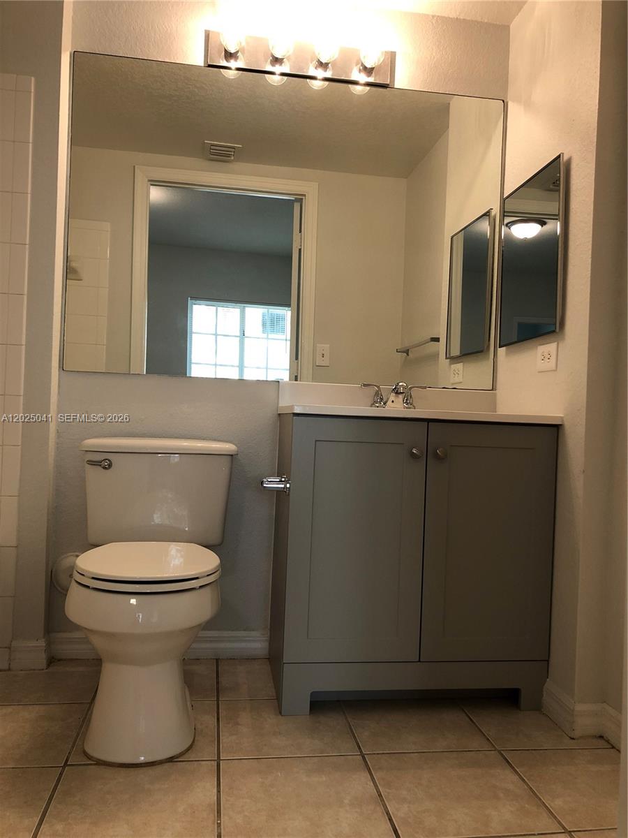 2544 Centergate Dr #108, Miramar FL 33025