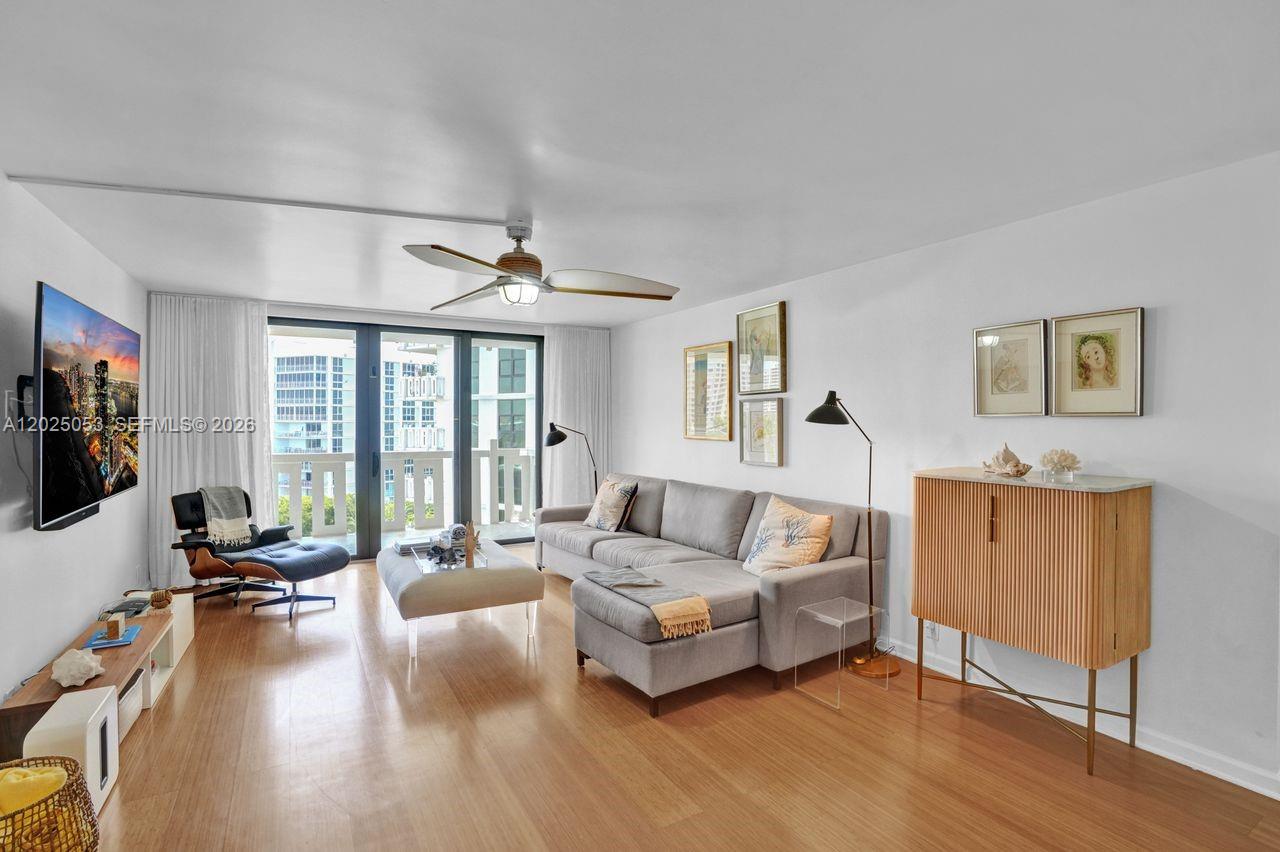 1121 Crandon Blvd #E604, Key Biscayne FL 33149