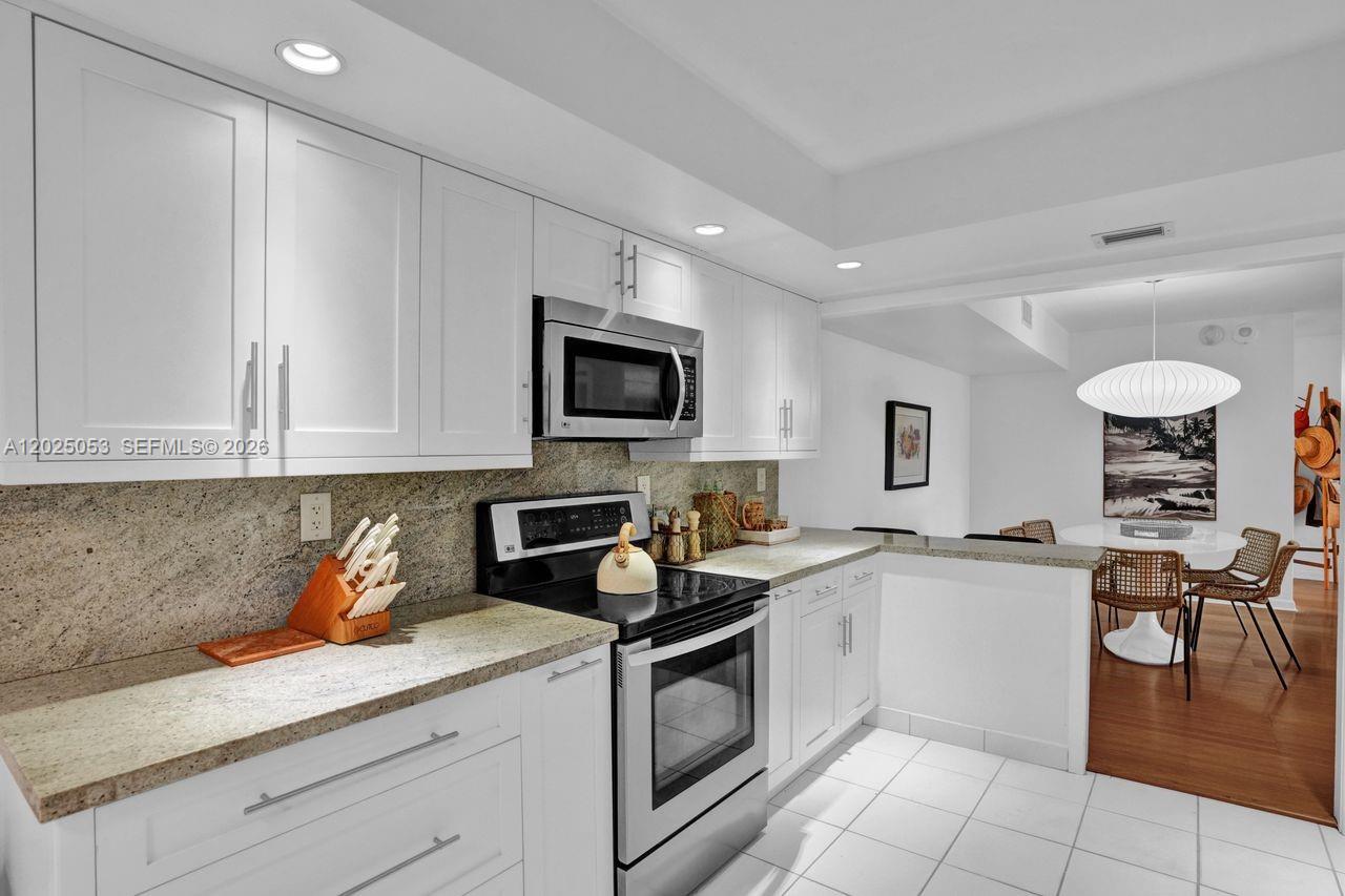 1121 Crandon Blvd #E604, Key Biscayne FL 33149