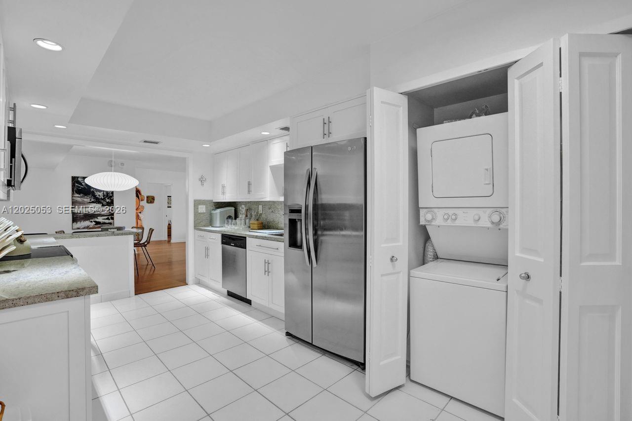 1121 Crandon Blvd #E604, Key Biscayne FL 33149