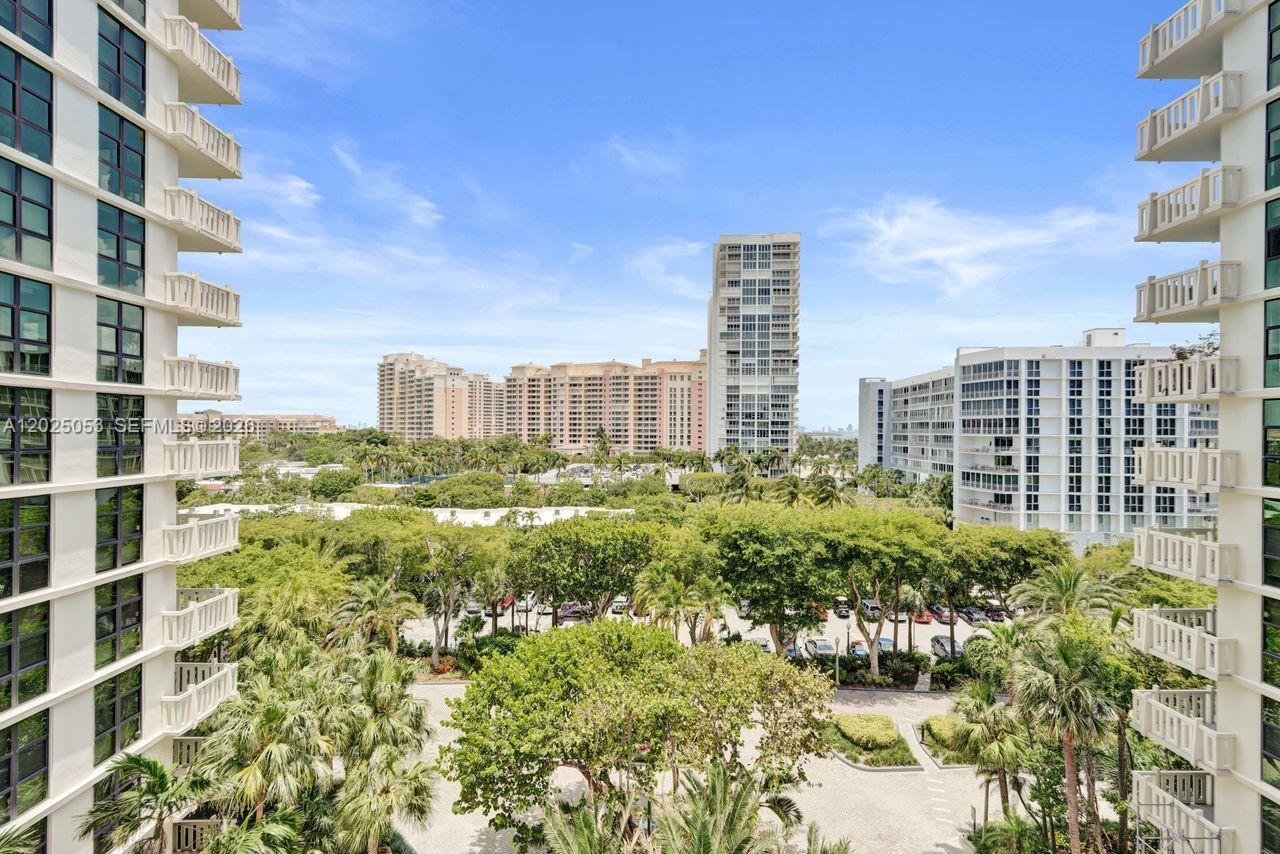1121 Crandon Blvd #E604, Key Biscayne FL 33149