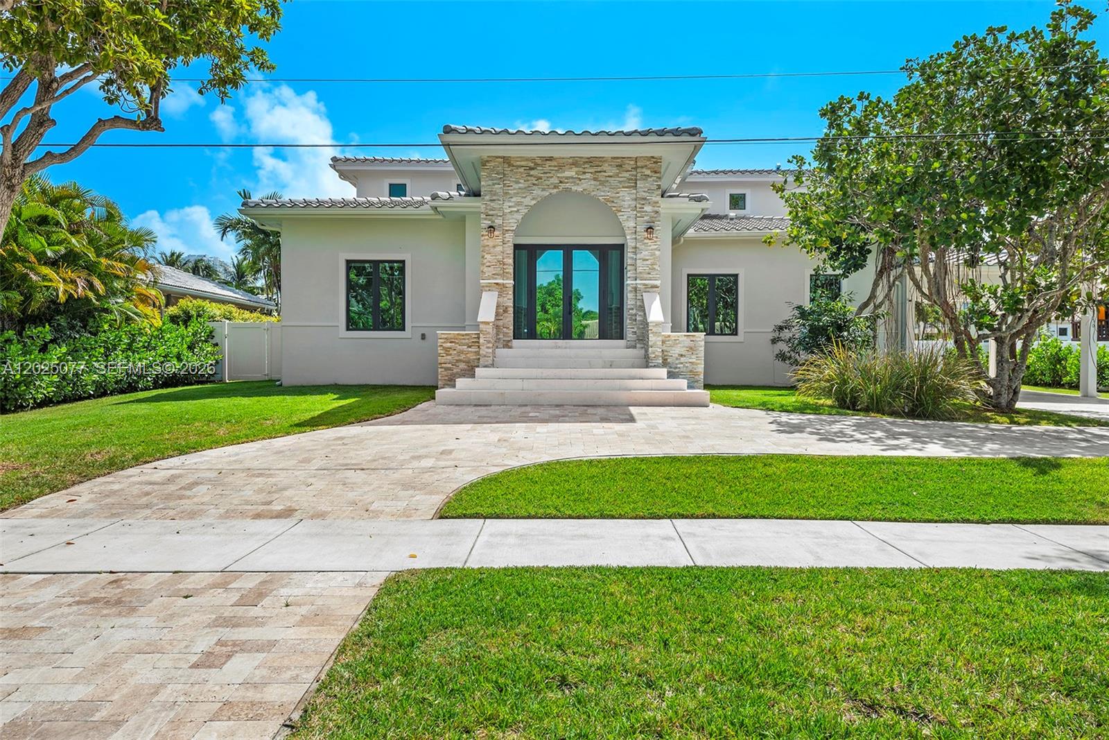 850 Washington St, Hollywood FL 33019