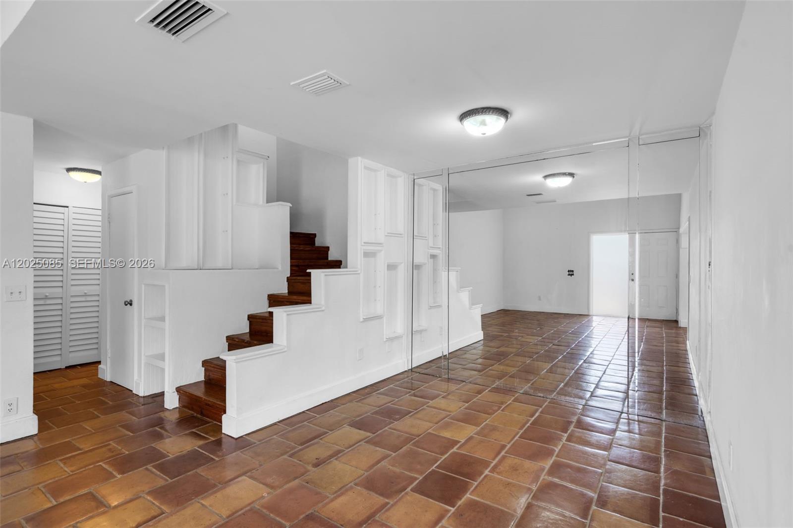 20908 Leeward Ct #231-3, Aventura FL 33180