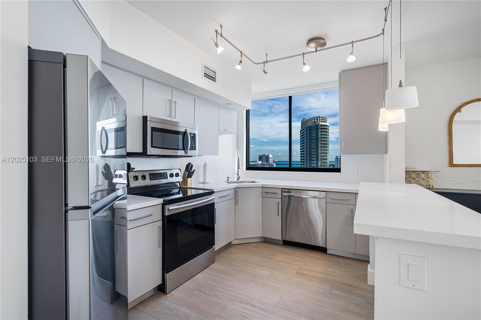 1330 West Ave #2107, Miami Beach FL 33139
