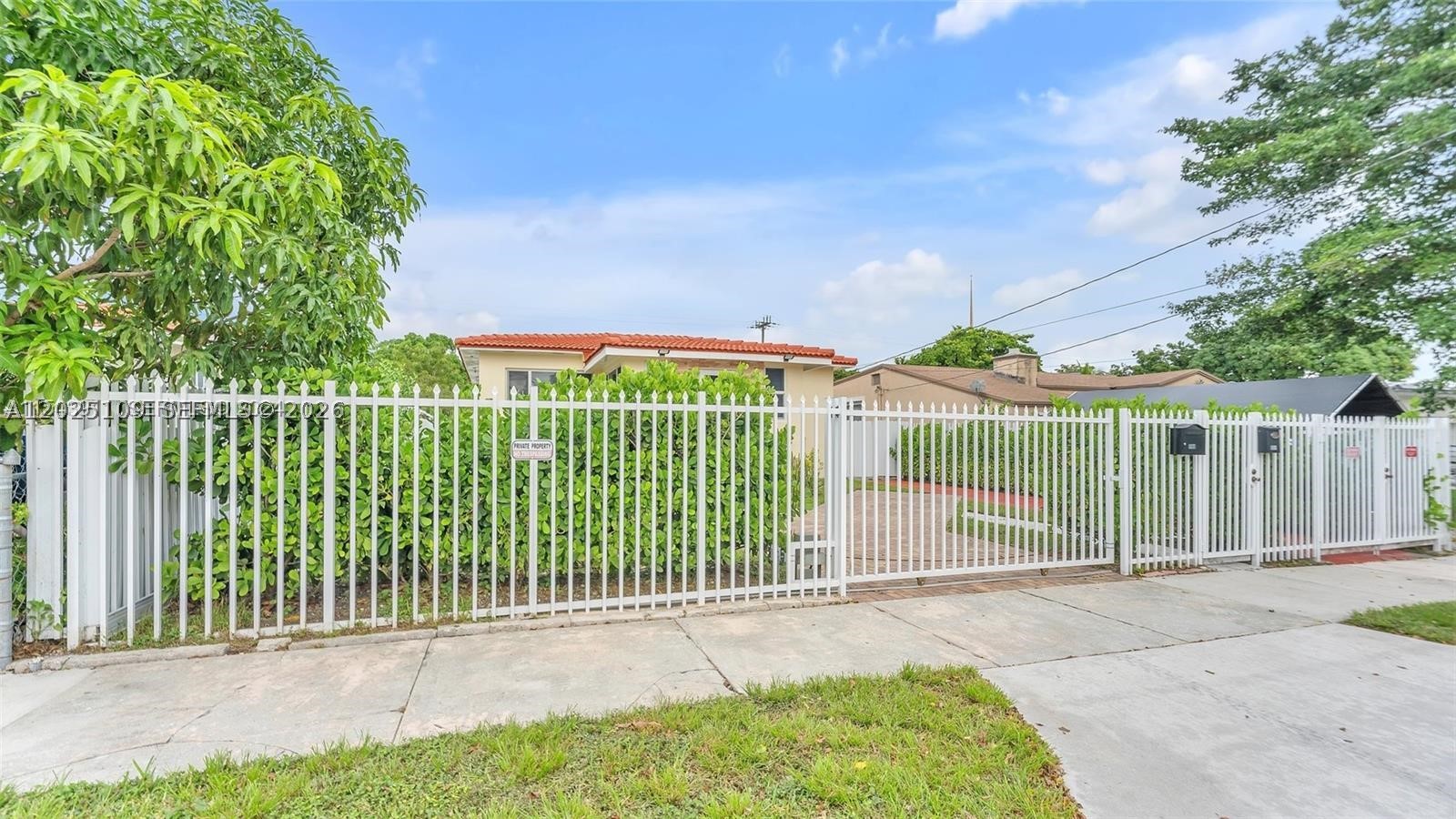3375 SW 1st St, Miami FL 33135
