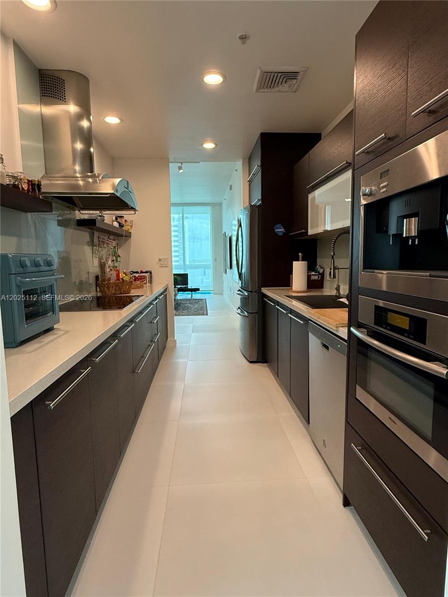 7928 East Dr #904, North Bay Village FL 33141