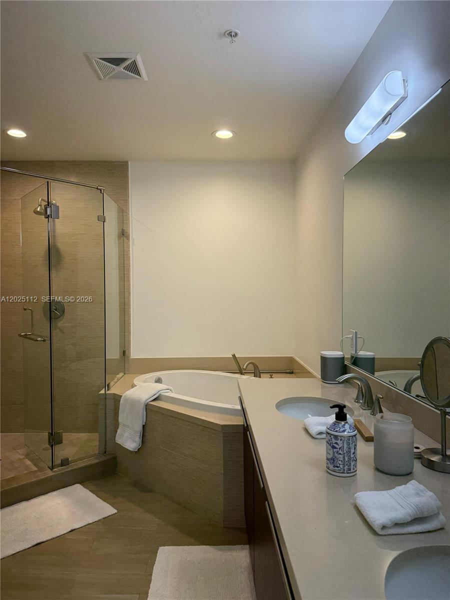 7928 East Dr #904, North Bay Village FL 33141