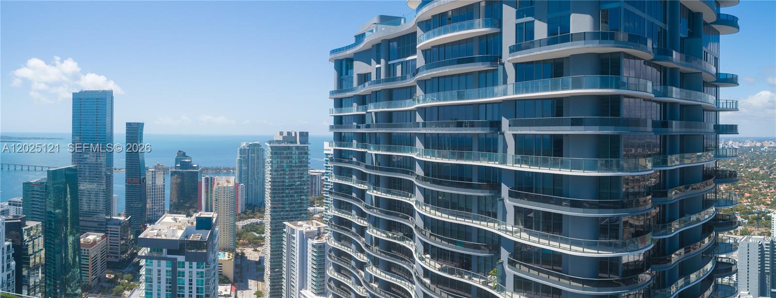 1000 Brickell Plz #4503, Miami FL 33131