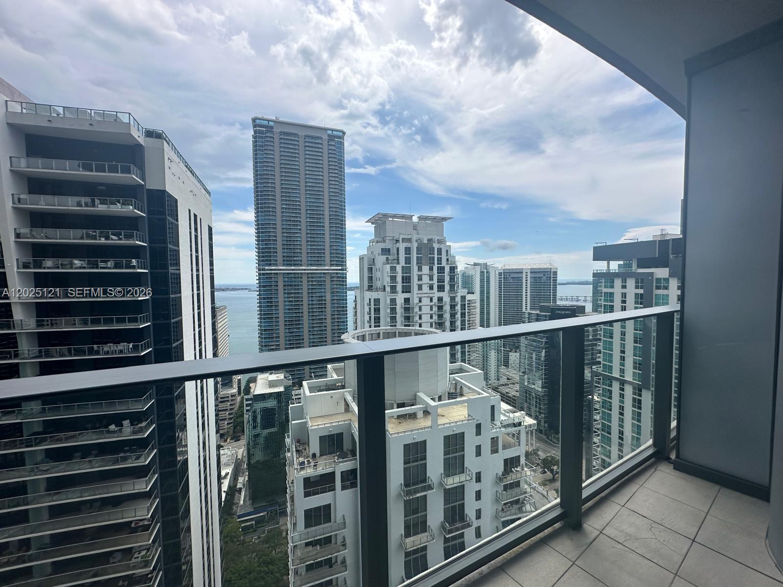 1000 Brickell Plz #4503, Miami FL 33131