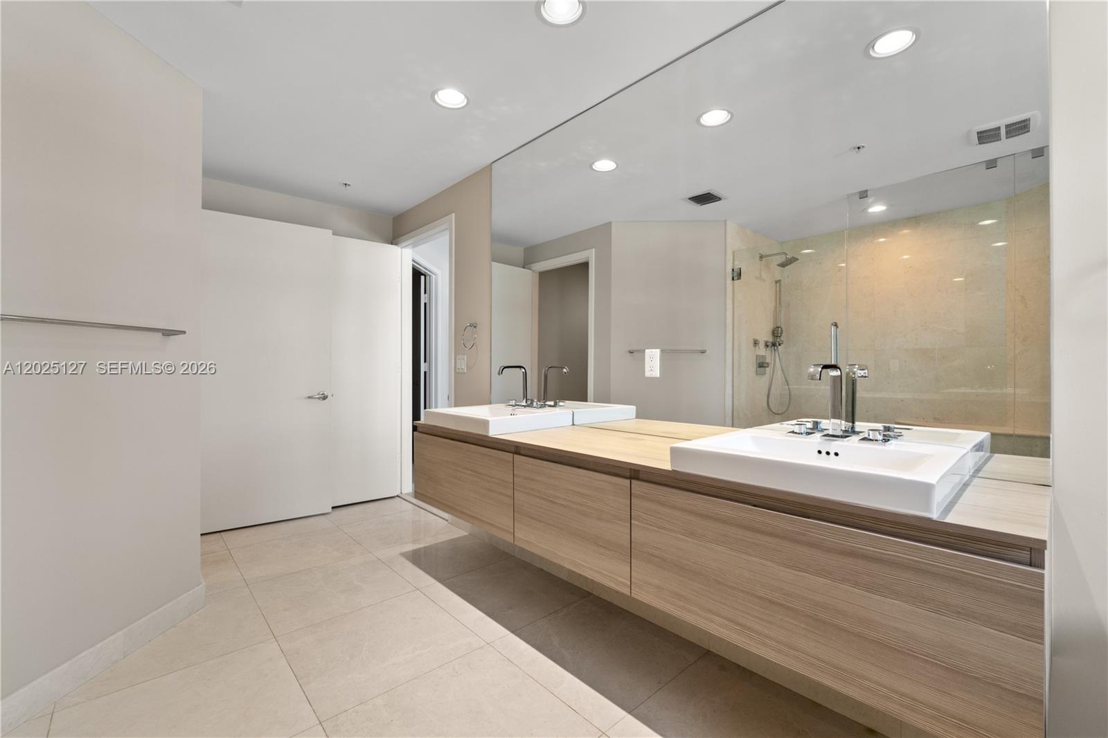 17301 Biscayne Blvd #603, North Miami Beach FL 33160