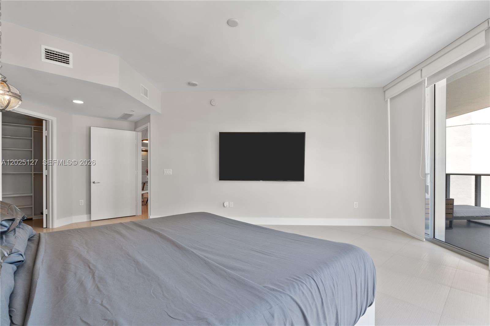 17301 Biscayne Blvd #603, North Miami Beach FL 33160