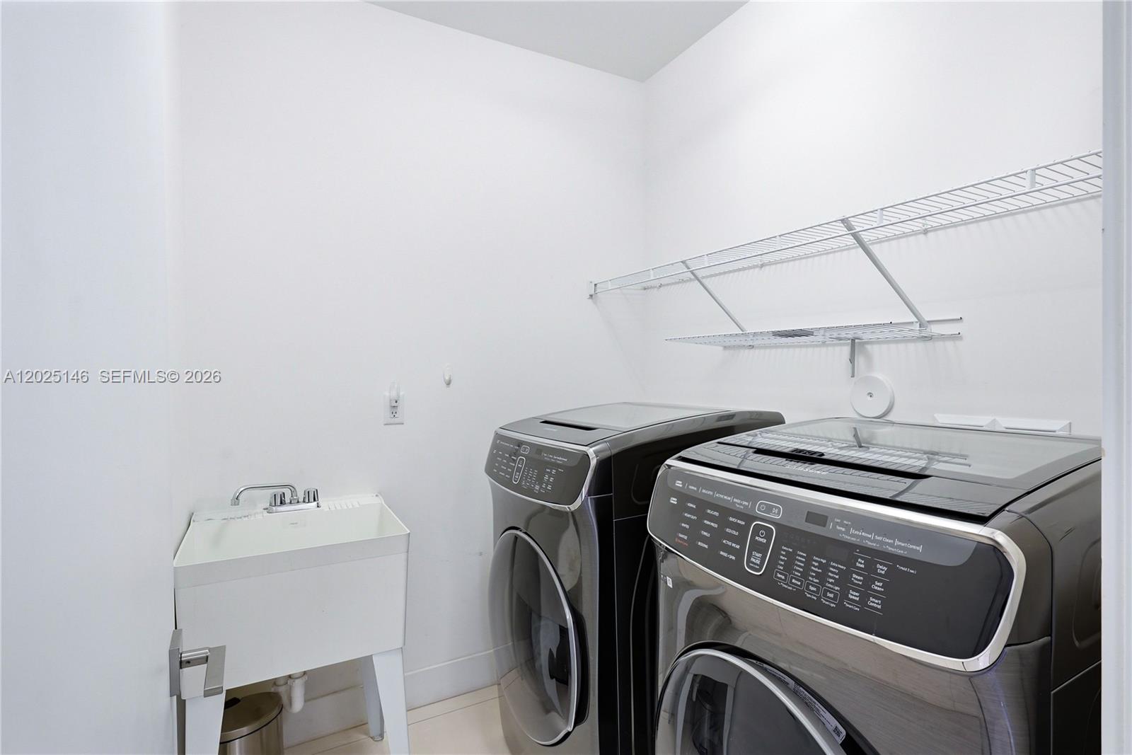 7525 NW 103rd Pl, Doral FL 33178