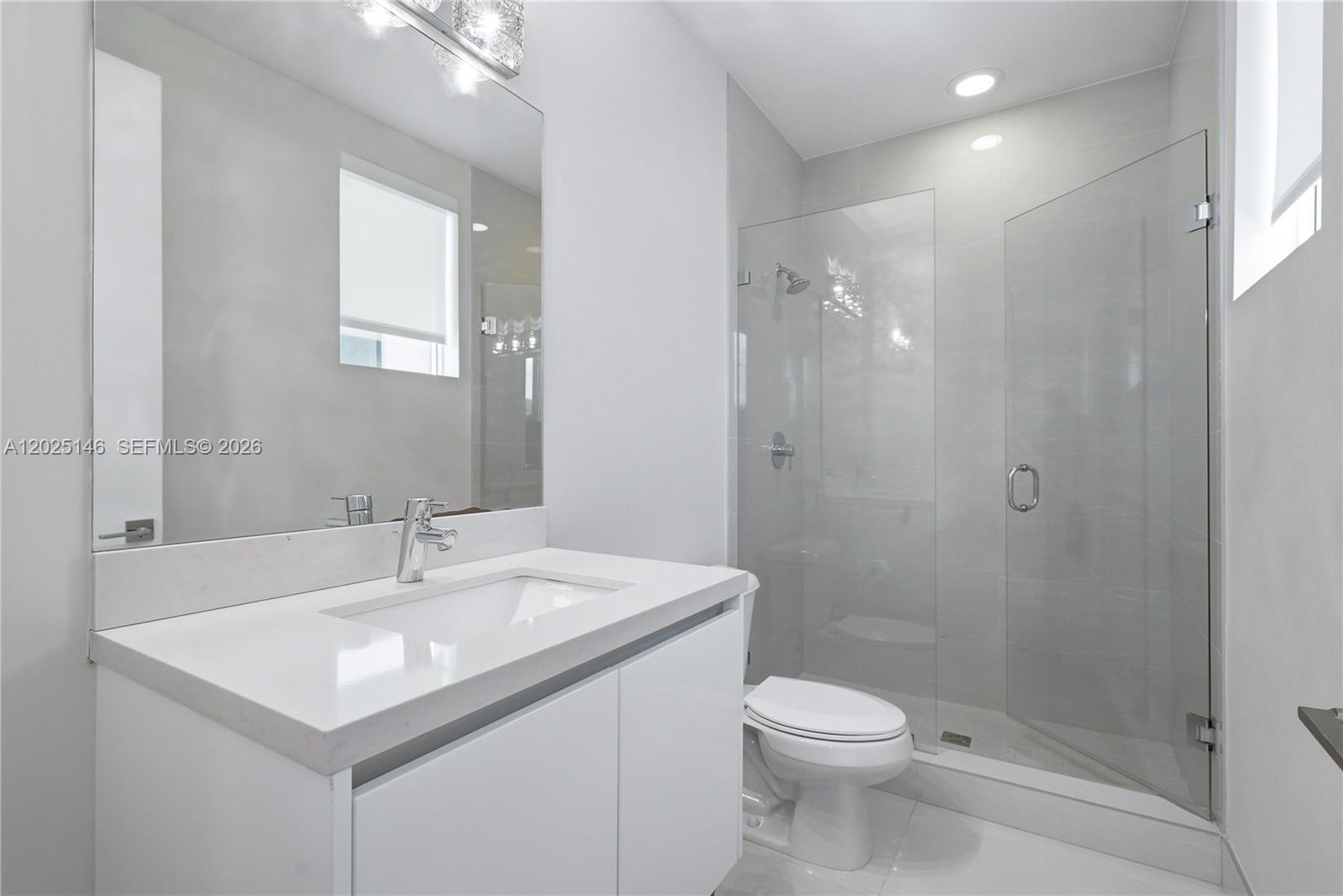 7525 NW 103rd Pl, Doral FL 33178