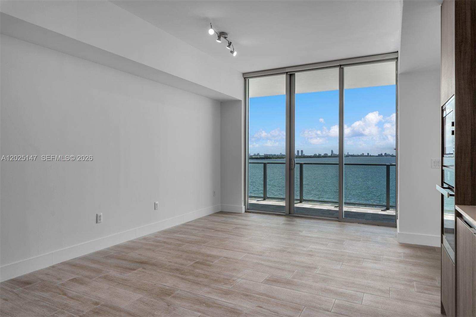 2900 NE 7th Ave #504, Miami FL 33137