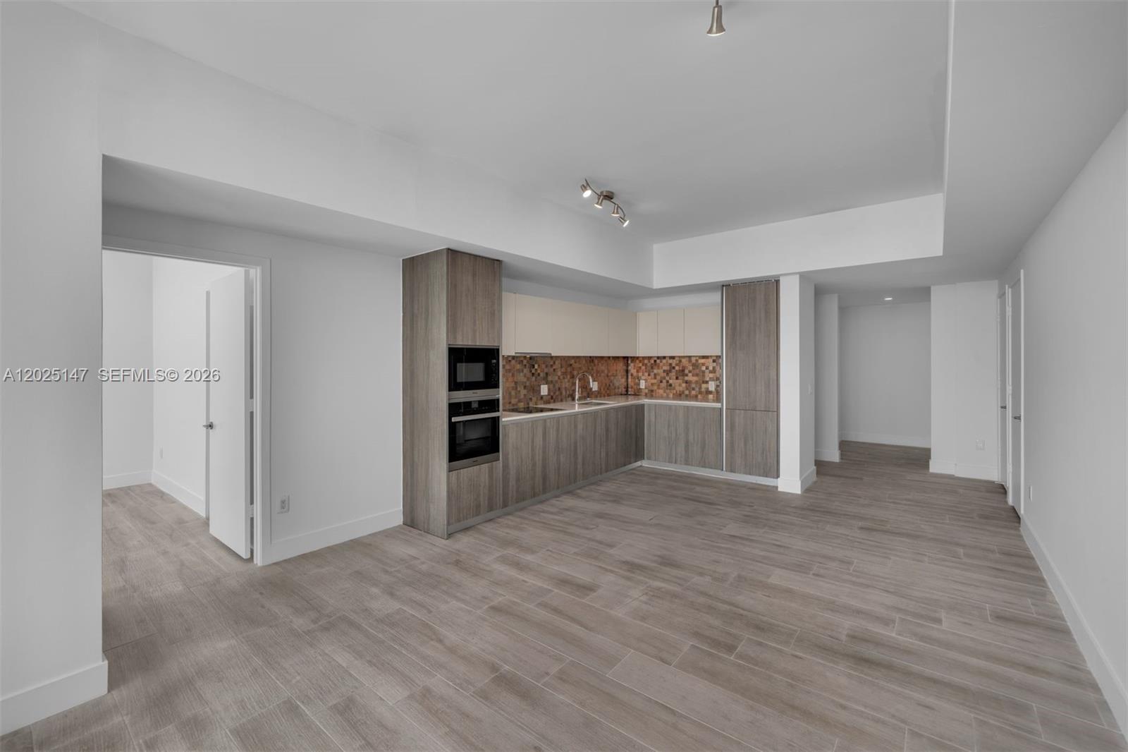 2900 NE 7th Ave #504, Miami FL 33137