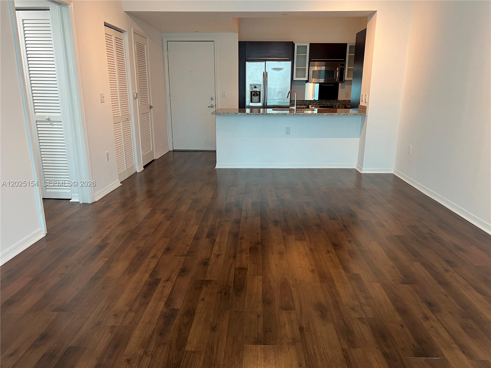 950 Brickell Bay Dr #2303, Miami FL 33131