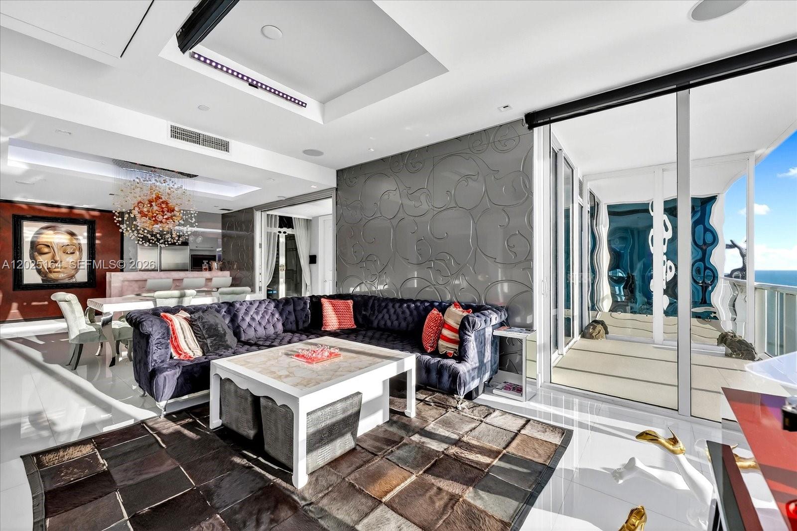 100 S Pointe Dr #3002, Miami Beach FL 33139