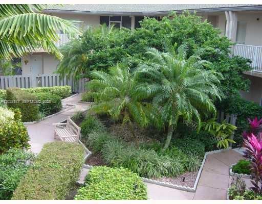 7271 S Devon Dr #101, Tamarac FL 33321