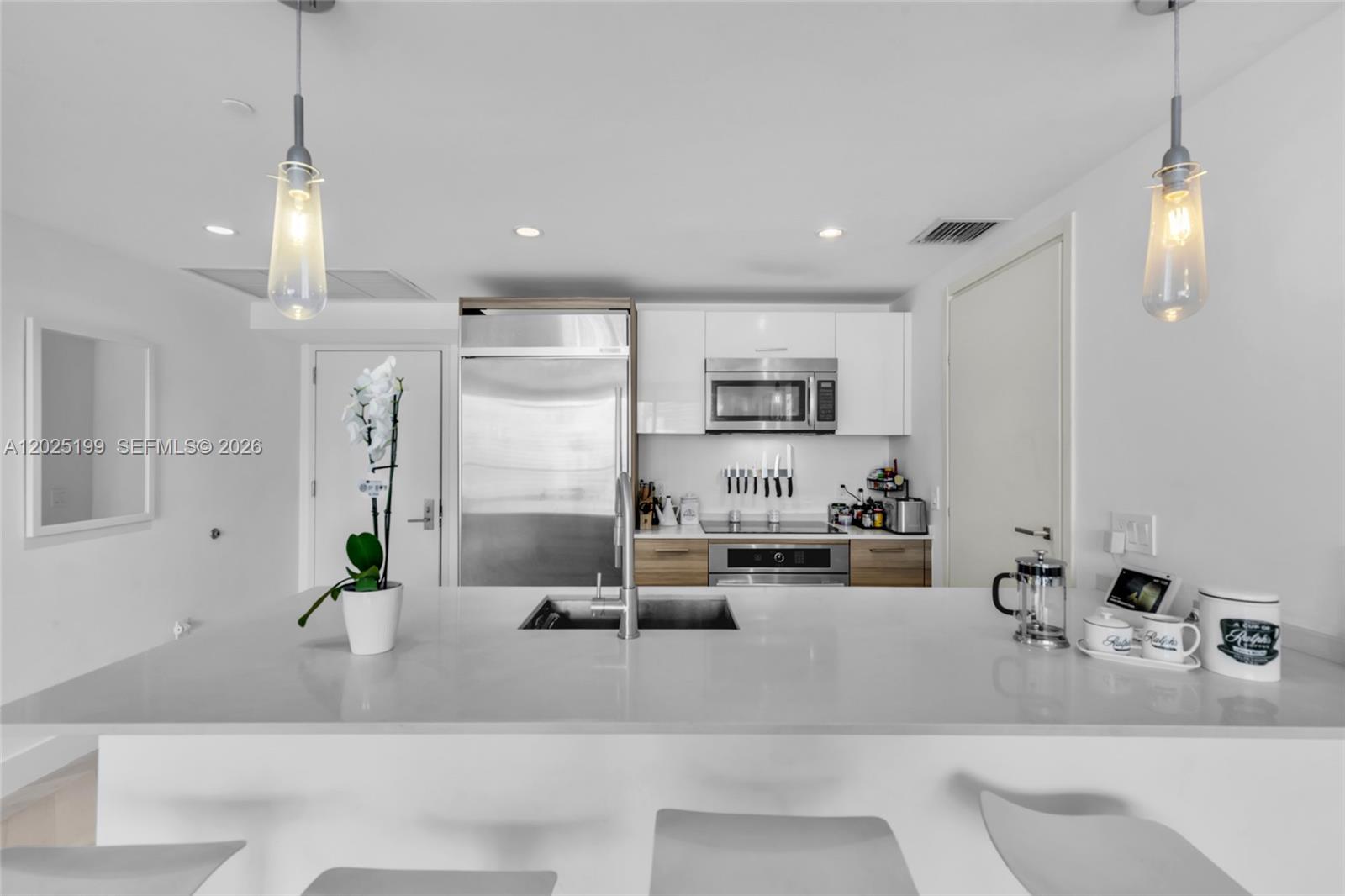 1300 Brickell Bay Dr #3408, Miami FL 33131