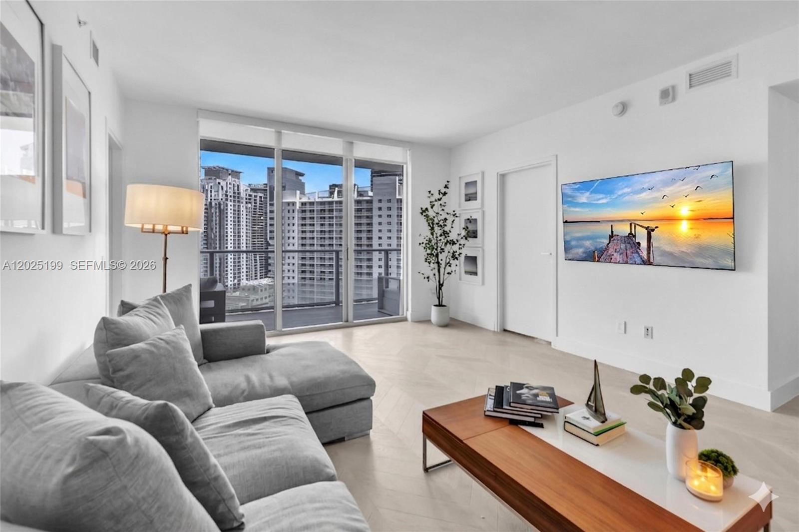 1300 Brickell Bay Dr #3408, Miami FL 33131