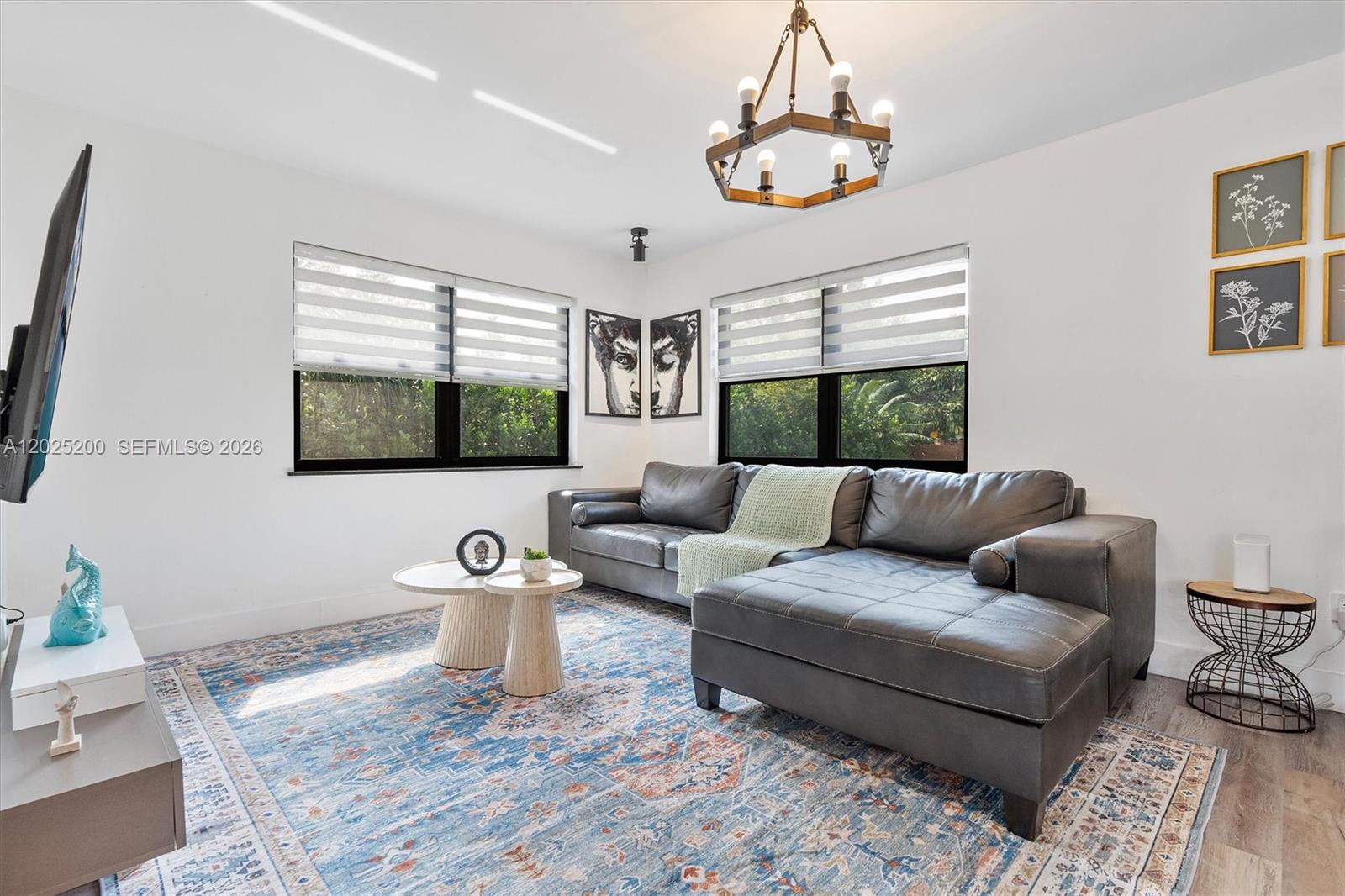 North Miami Beach FL 33162 - A12025200