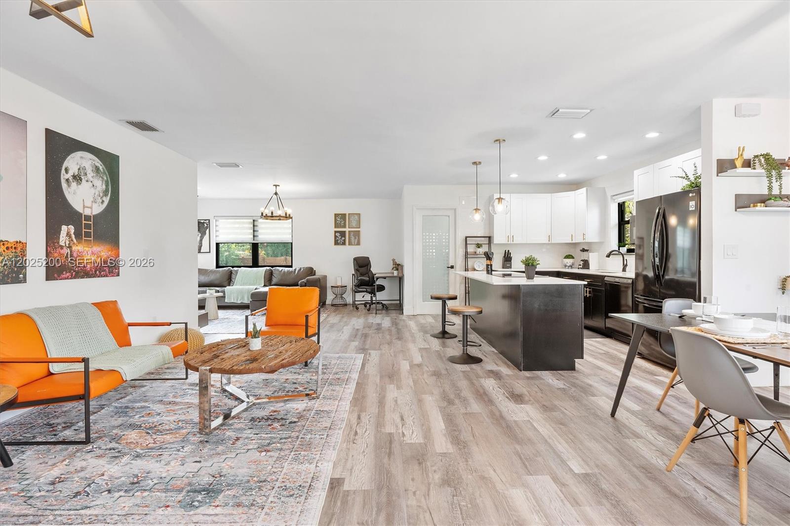 North Miami Beach FL 33162 - A12025200