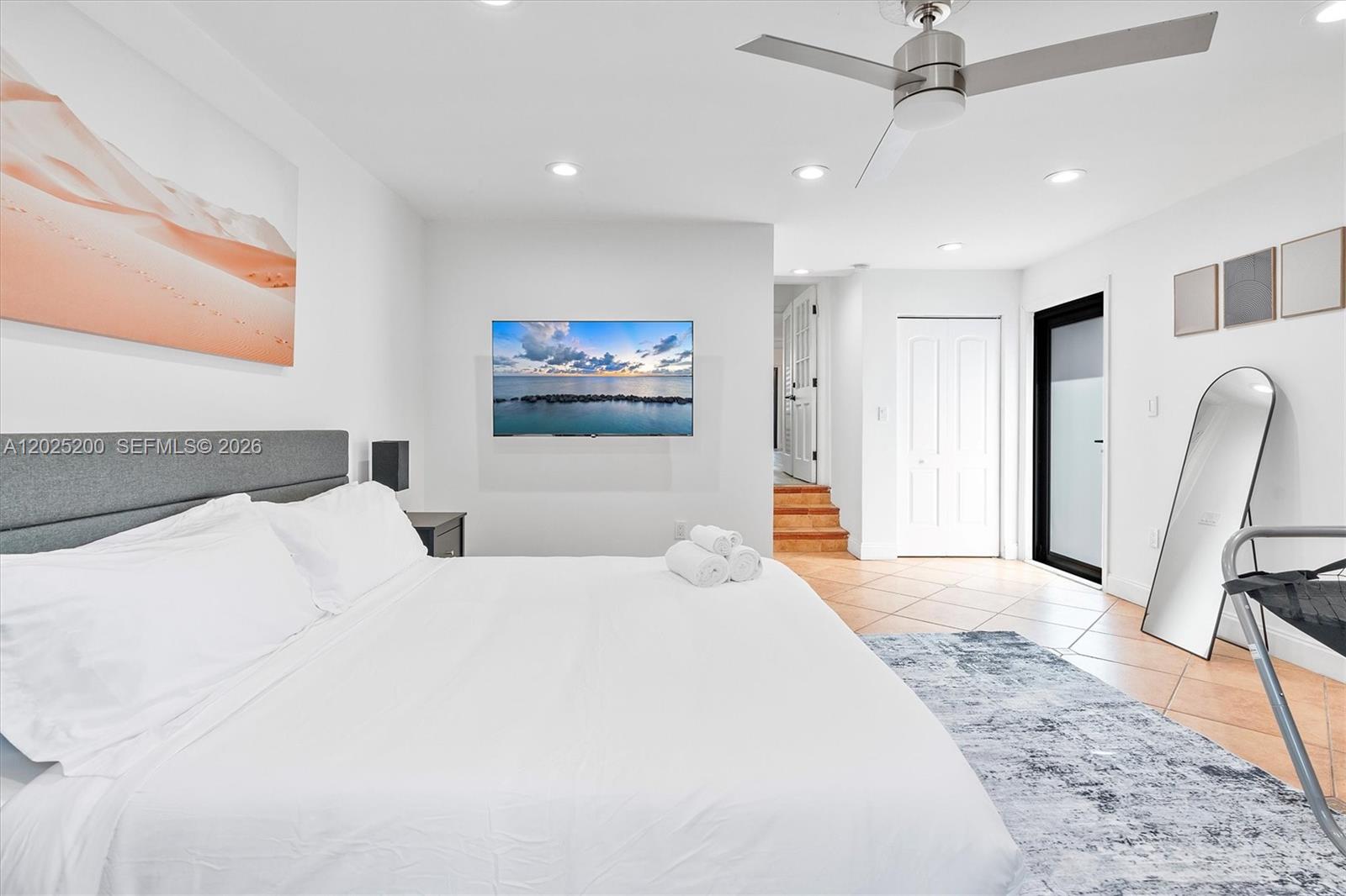 North Miami Beach FL 33162 - A12025200