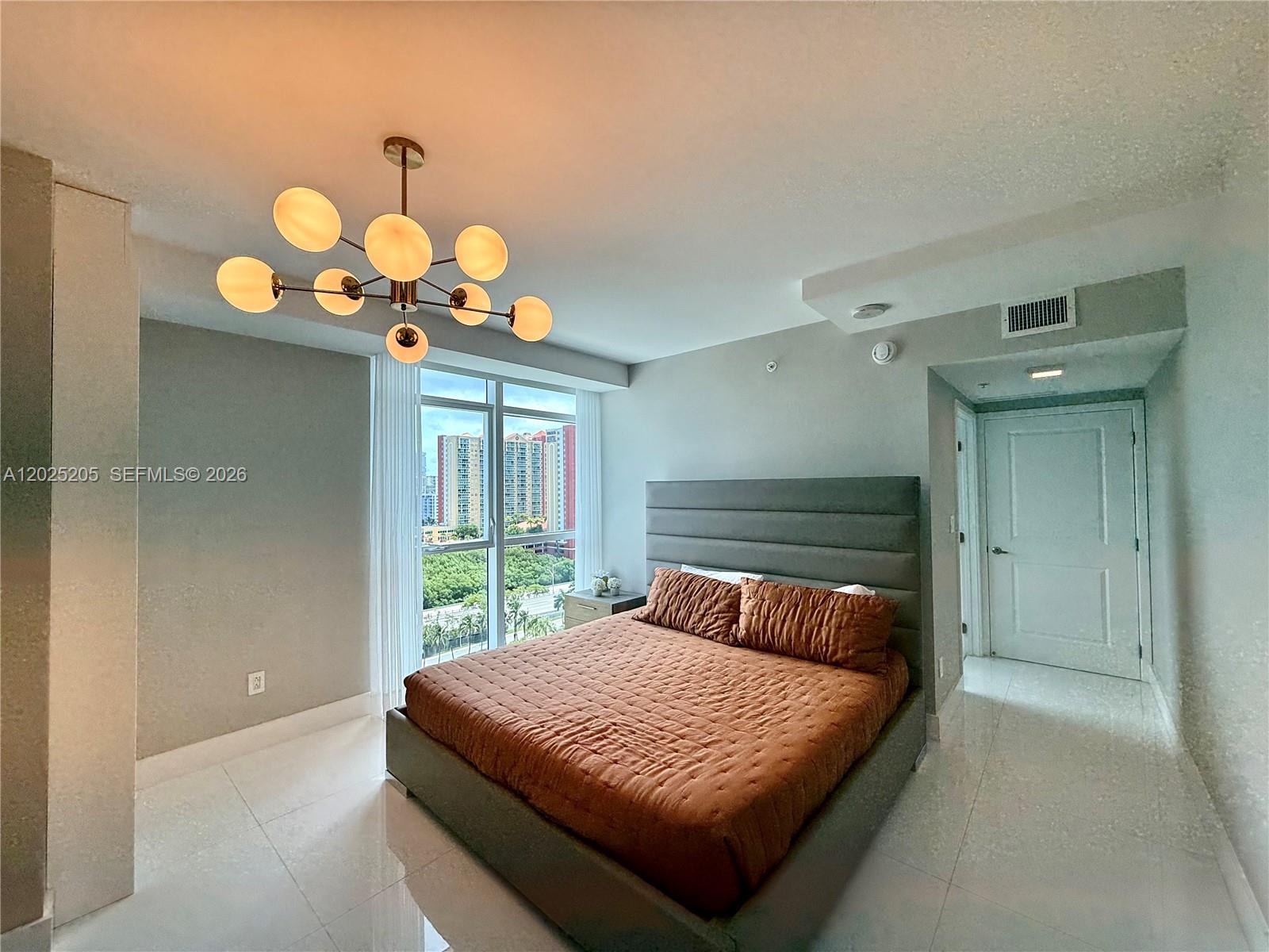 400 Sunny Isles #1404, Sunny Isles Beach FL 33160